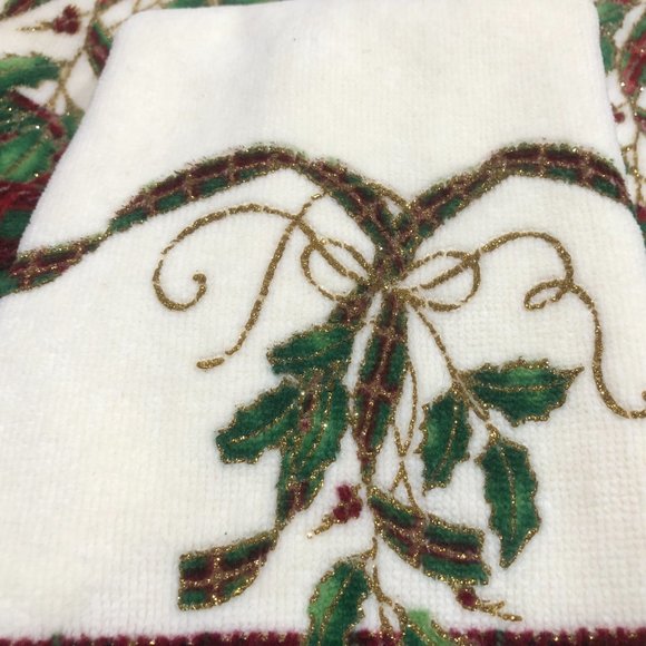 3 LENOX CHRISTMAS TOWELS 2 HAND FINGER Ribbon Tartan Plaid Holly Guest Bathroom - Picture 3 of 7